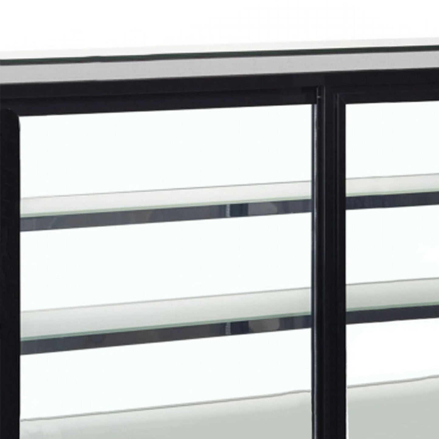 Tefcold 700mm Refrigerated Countertop Display (LCT 750 F) close up on the shelves