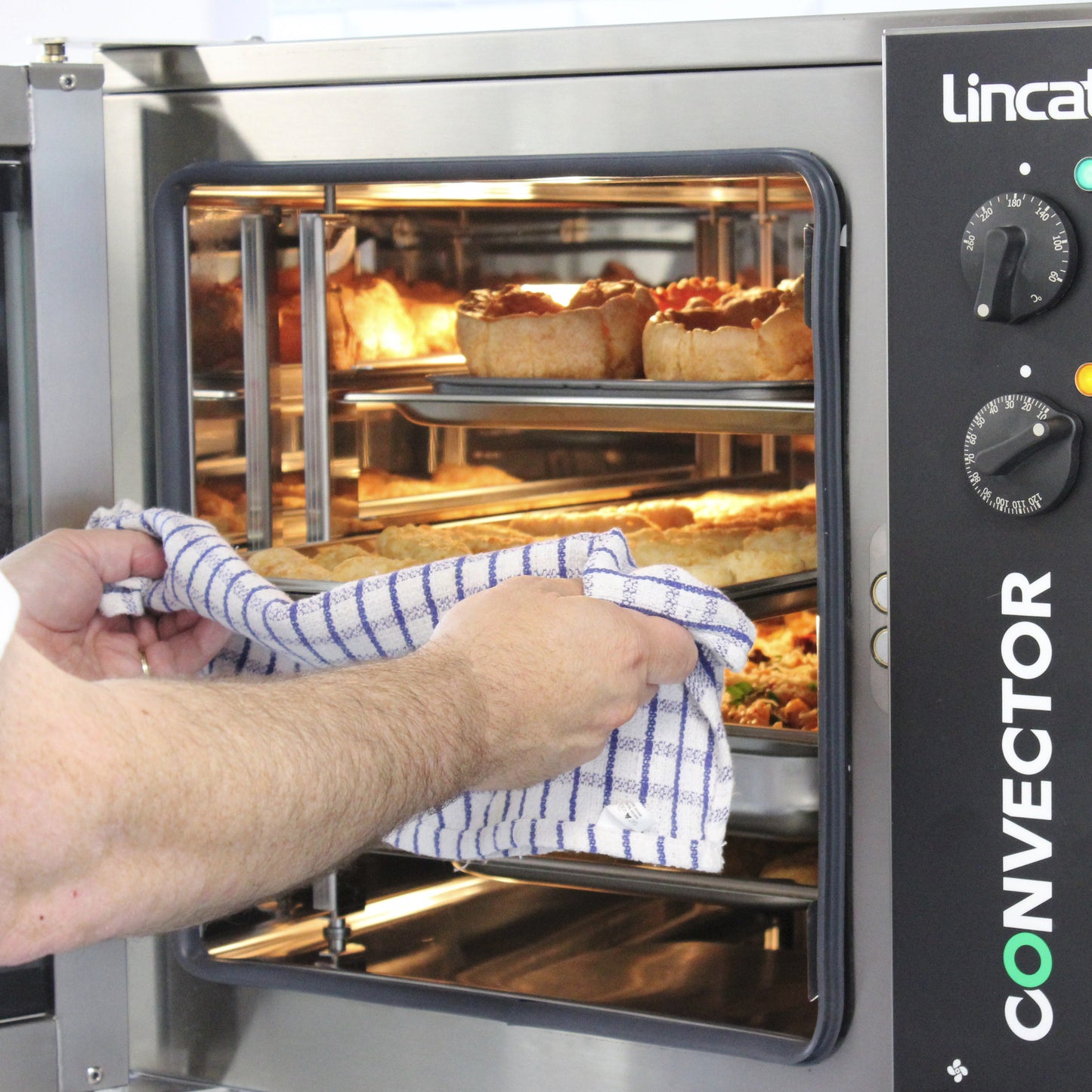 Lincat Convection Oven CO343M - full load