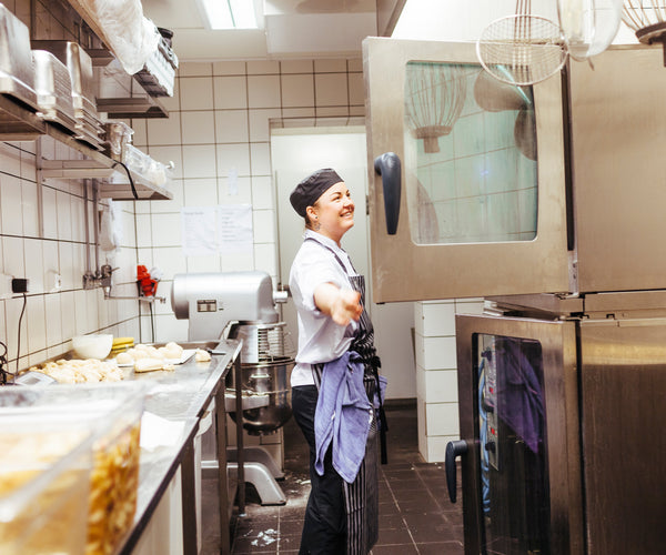 How To Build An Efficient Kitchen Without An Extraction Hood?
