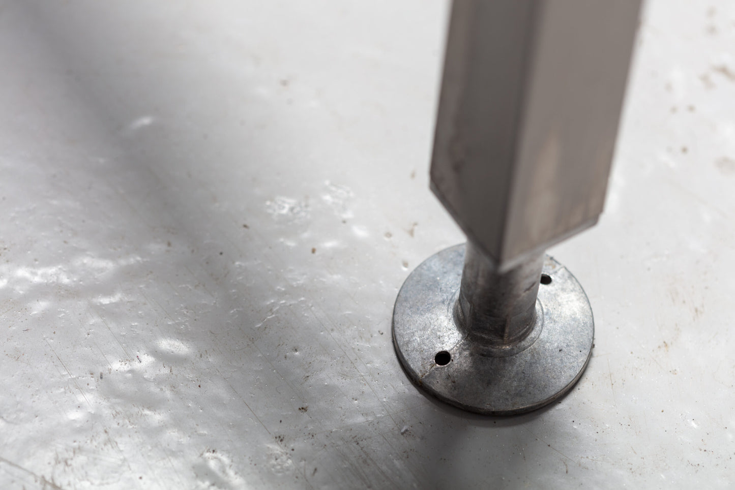 Adjustable foot