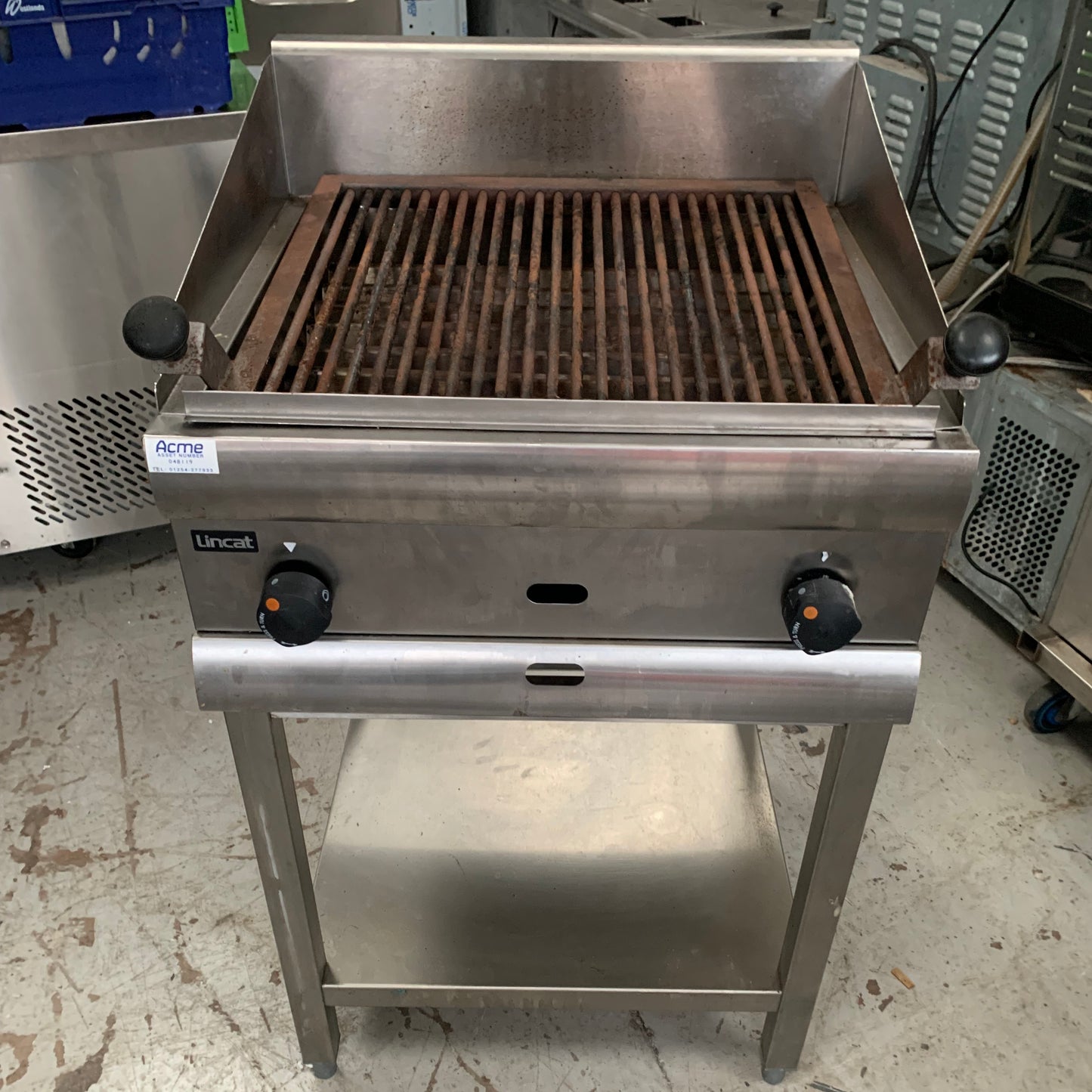 Second hand Lincat 600mm Gas Chargrill (CG6-R) 