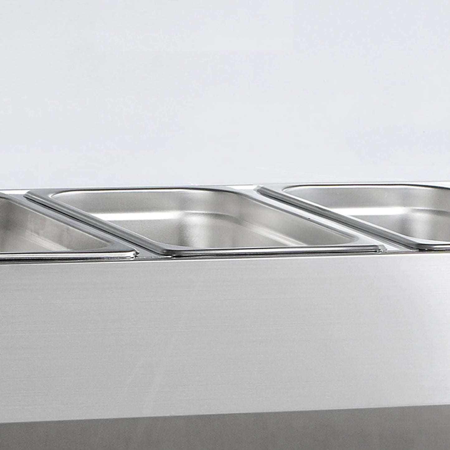 Tefcold Refrigerated toppings unit pan close up