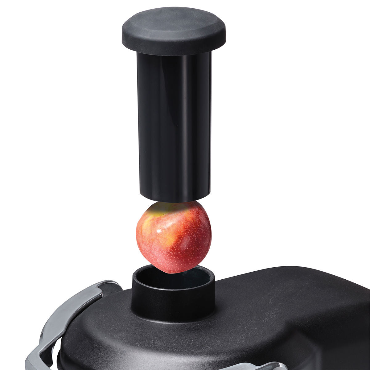 Hamilton-Beach Juice Extractor HJE960 close up on fruit entry point