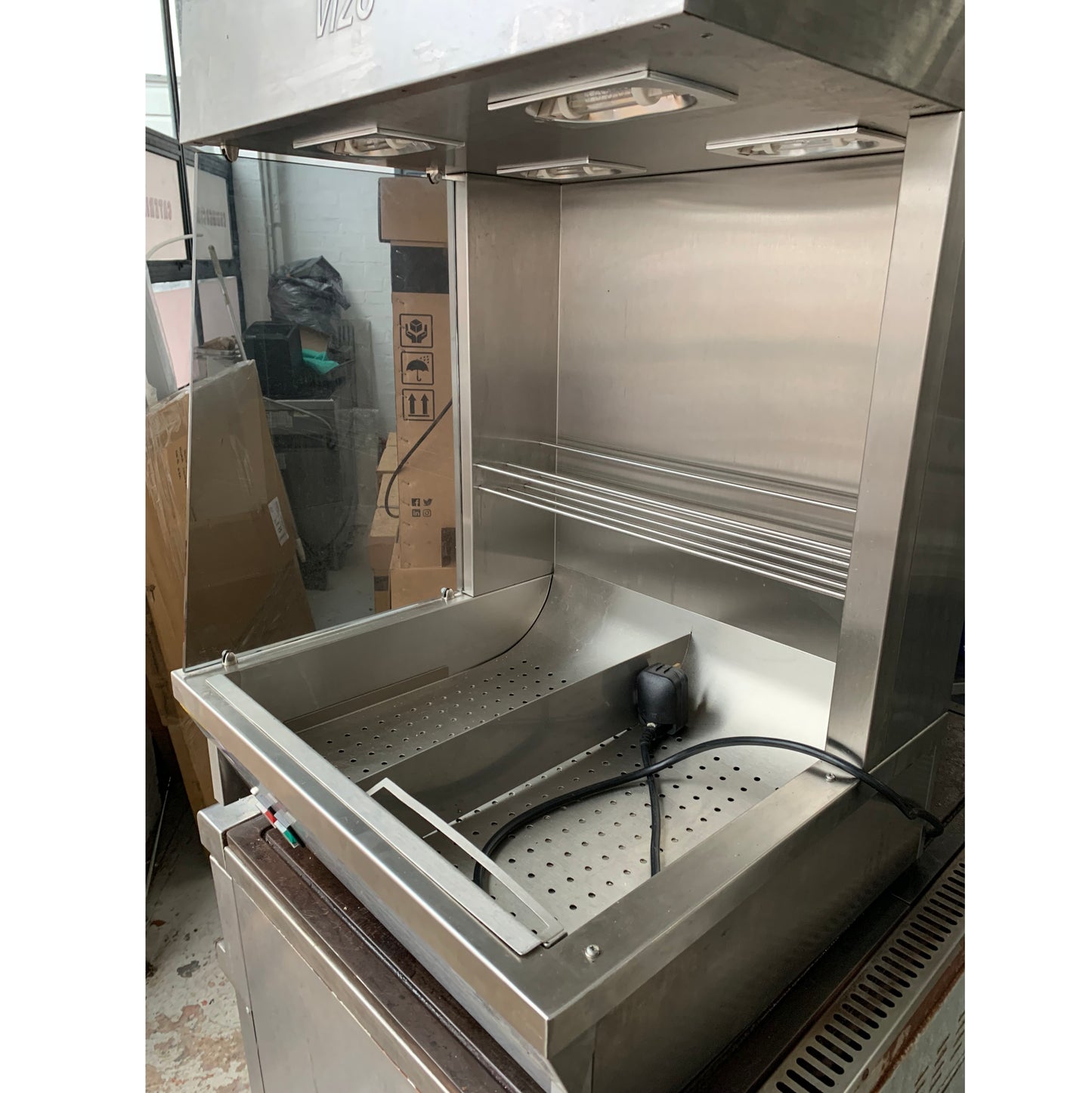 Vizu Countertop chip dump VIMIF600CT side view