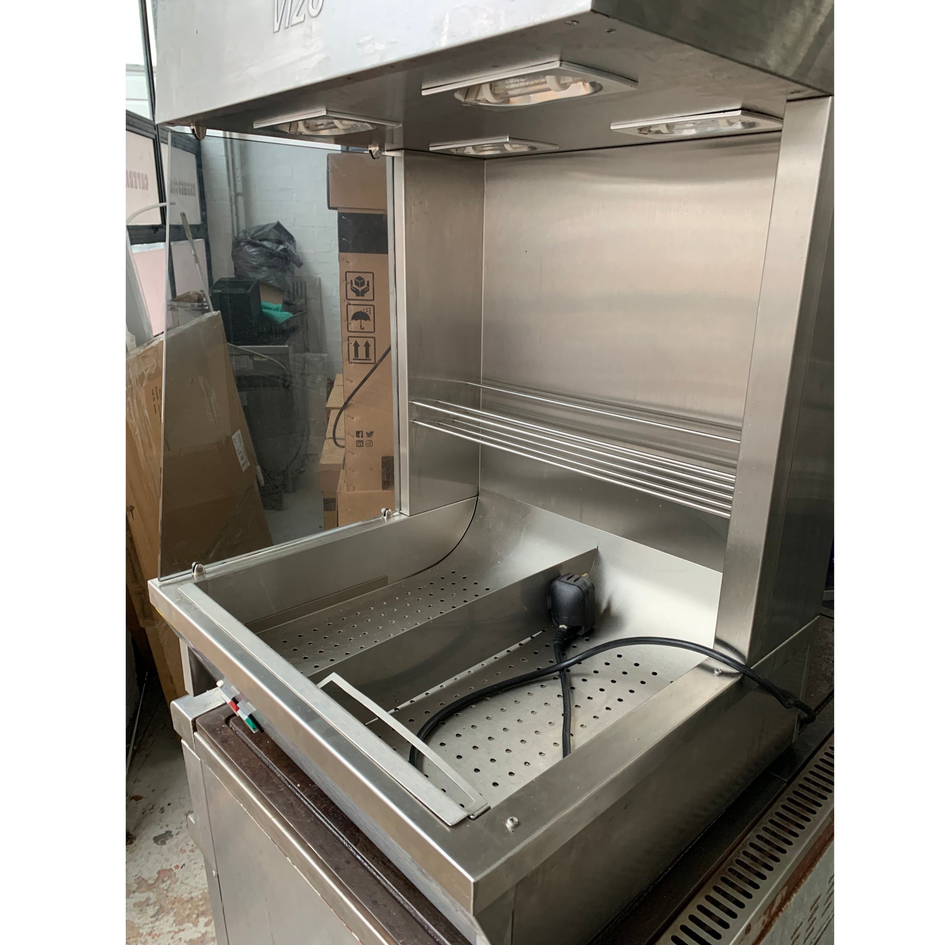 Vizu Countertop chip dump VIMIF600CT side view