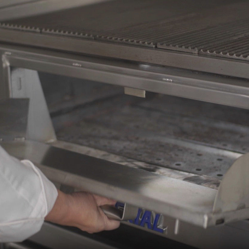 Imperial 610mm Gas Chargrill (IRB-24)close up on drawer to front