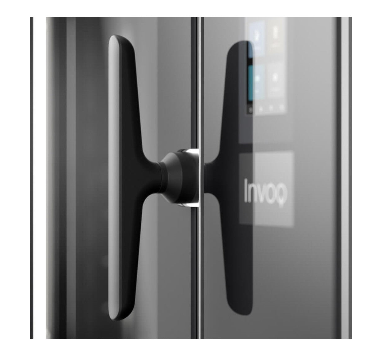 Close up on the handle of the Invoq miniCombi 10-1/1 GN