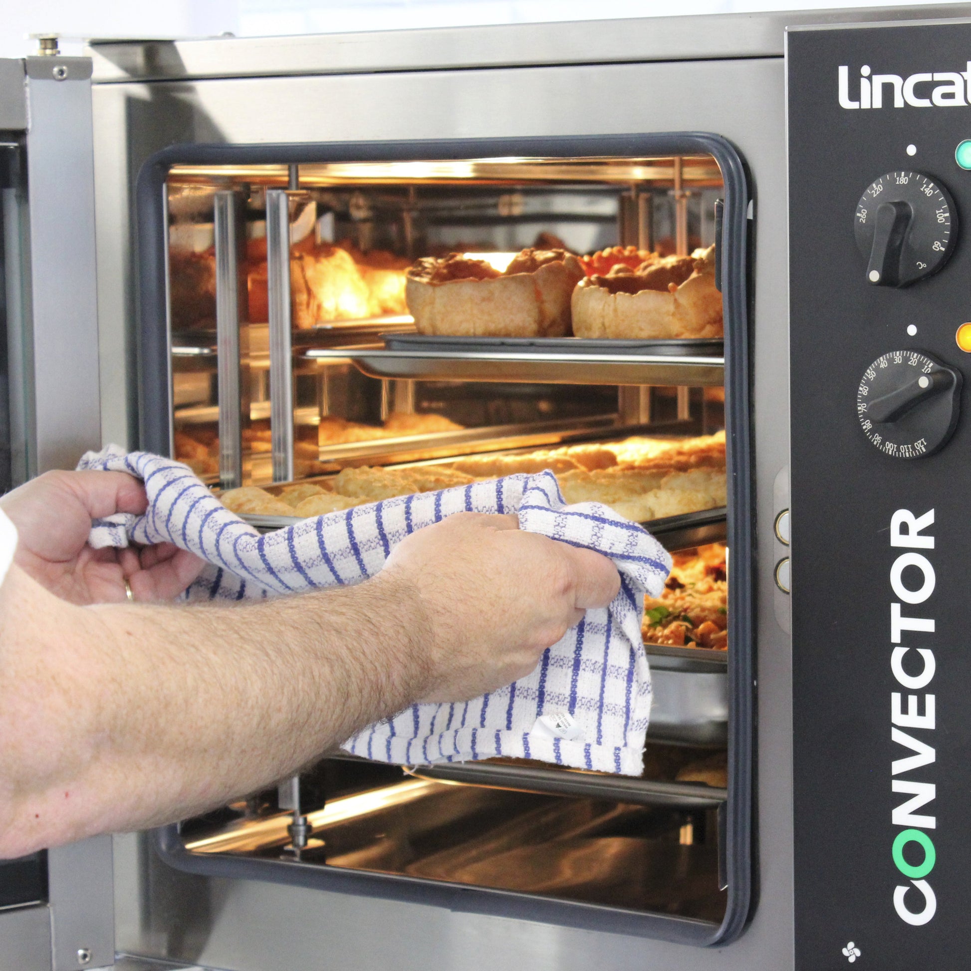 Lincat Convection Oven CO343M - full load