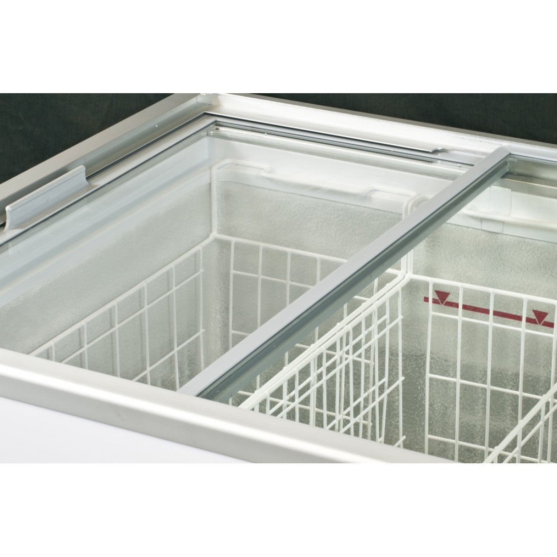 Prodis 196L Display Chest Freezer (NV1) close up on baskets