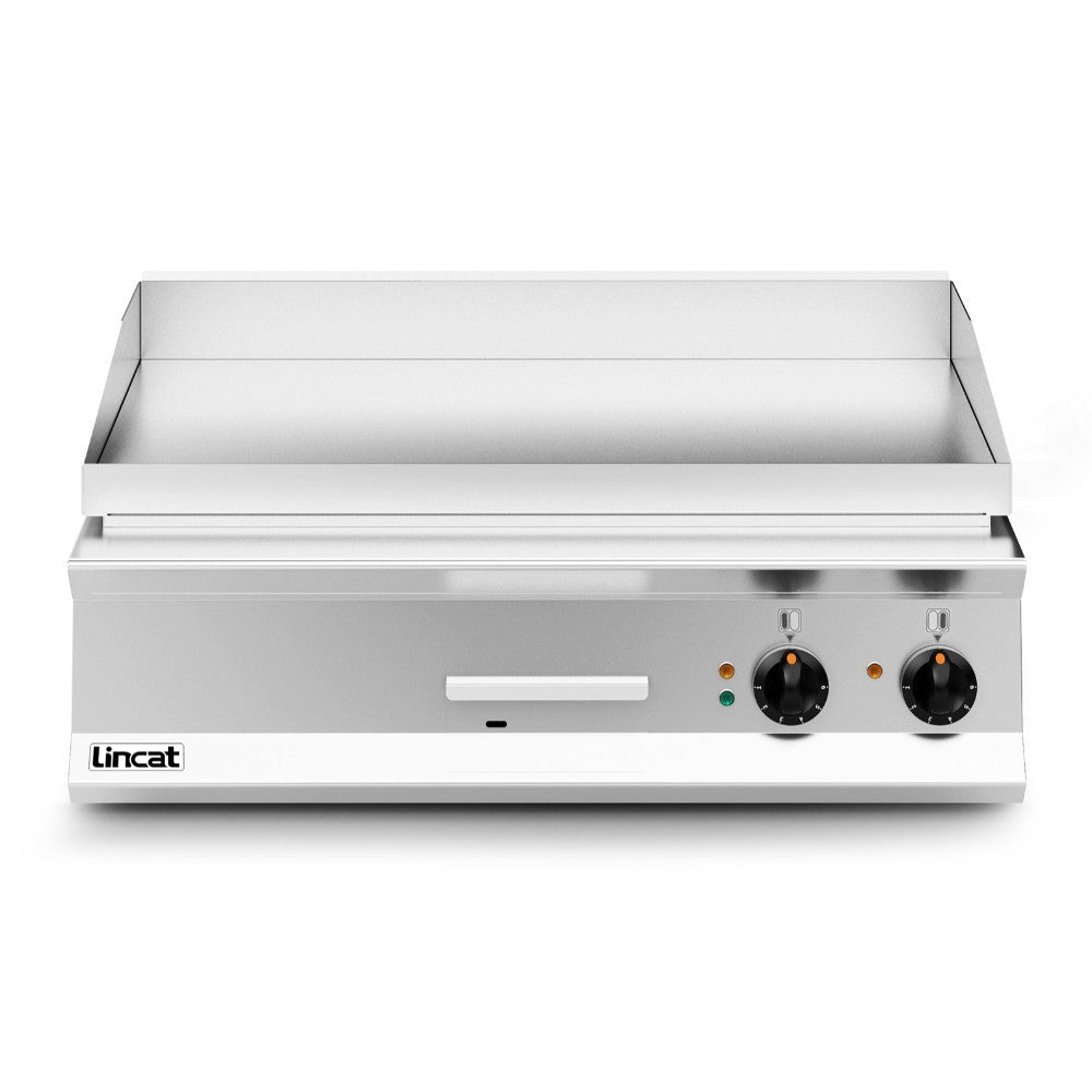 Lincat Electric Dual Griddle & Optional Chrome Plate OE8206 front view